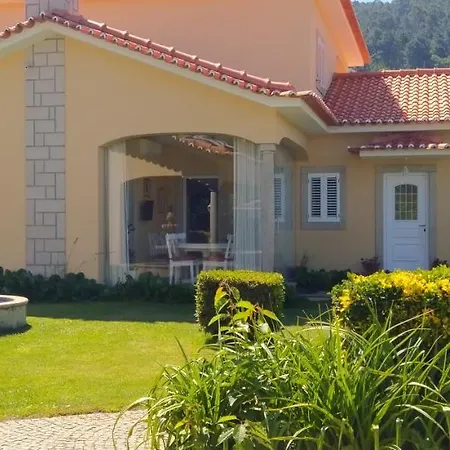 בית נופש Passadicos Alojamentos & Jacuzzi ארוקה